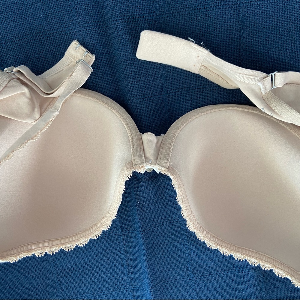 Vs Bra 34d - image 2